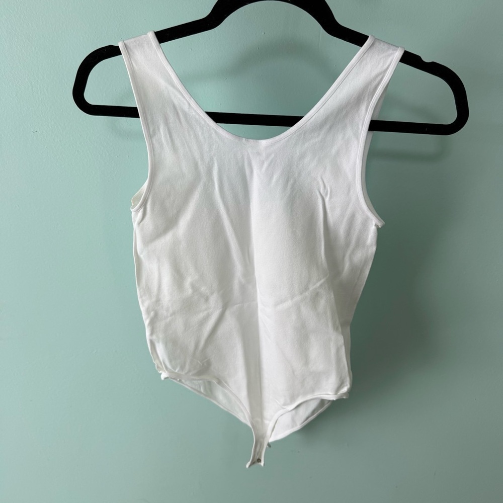 Sofia Jeans By Sofia Vergara White Scoop Neck Sleeveless Bodysuit Size Medium - Picture 5 of 7
